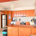 Апартаменты To Kyma Seafront In Ксилокастро